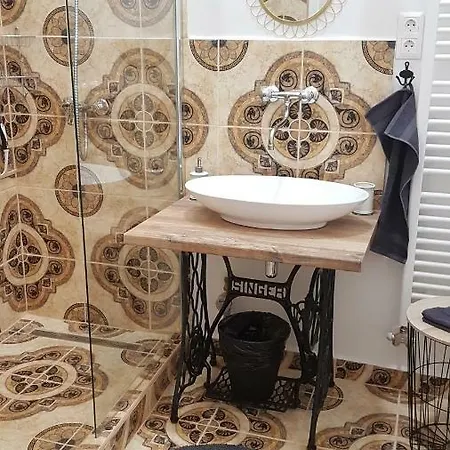 Elokapu * ショプロン